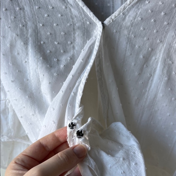 Madewell White Tie-Sleeve Wrap Top in Swiss Dot - Picture 9 of 14